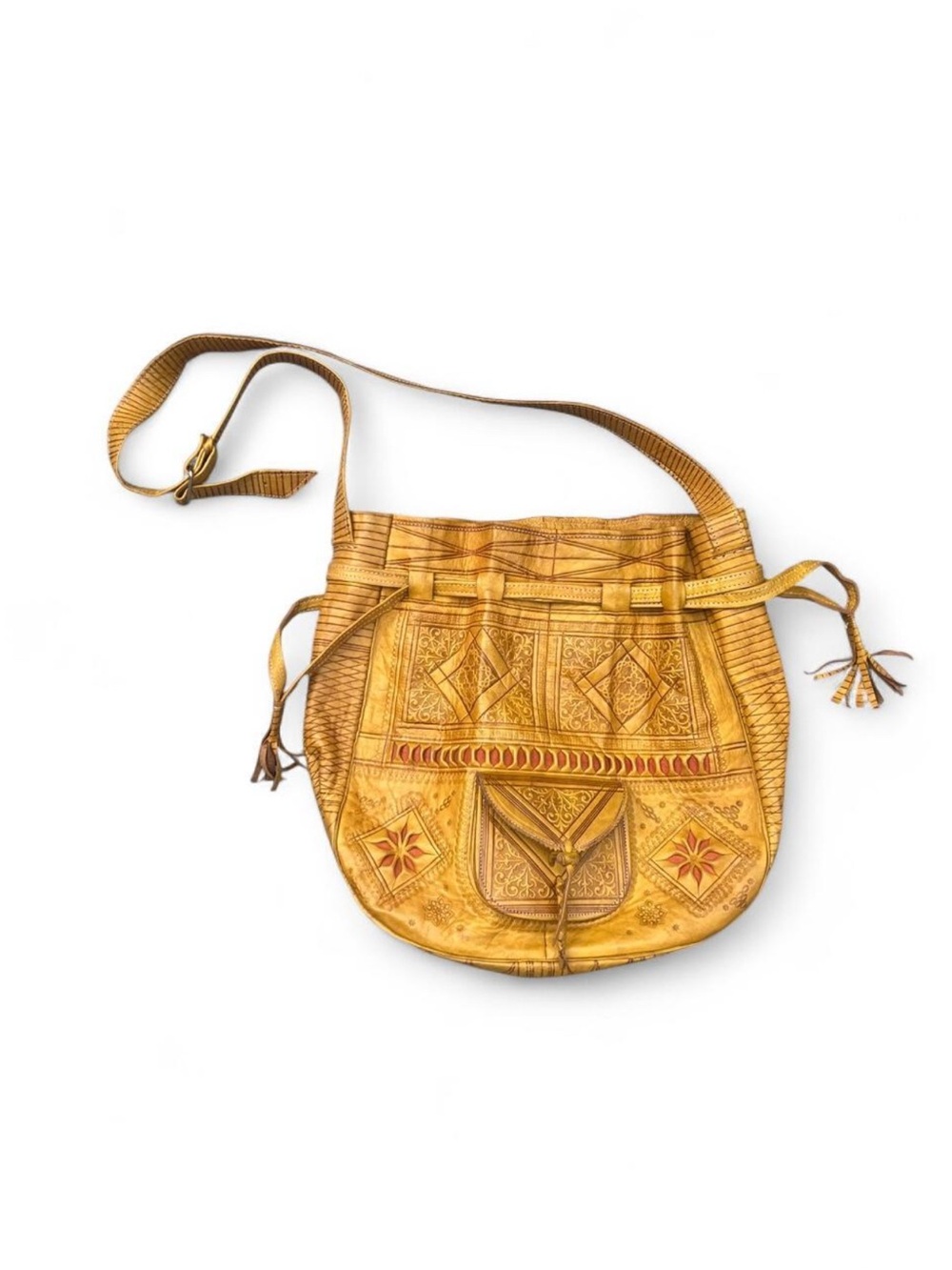 Handmade Moroccan Leather Shoulder/Crossbody Bag: Boho Crossbody Bucket Purse